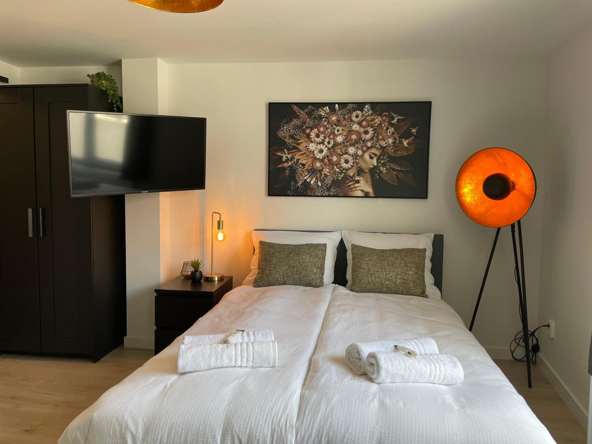 B&K Urban City Suites Tilburg Exterior foto